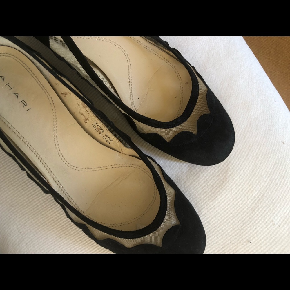 Tahari Black suede scallop mesh flat 8.5 m